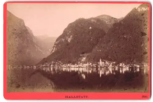 Fotografie Würthle & Spinnhirn, Salzburg, Ansicht Hallstatt, Blick vom See nach dem Ort