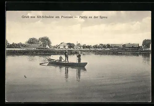 AK Alt-Schadow, Ruderboot auf der Spree mit Blick auf den Ort