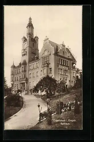 AK Eibenstock i. Erzgeb., Gebäudeansicht vom Rathaus