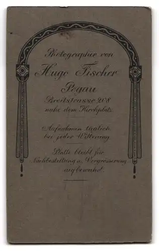 Fotografie Hugo Fischer, Pegau, Breitstrasse 208, Elegante Mutter mit ihren Söhnen in Matrosenanzügen