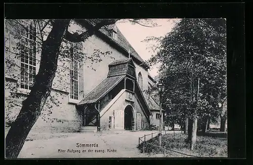 AK Sömmerda, Alter Aufgang an der evangelischen Kirche