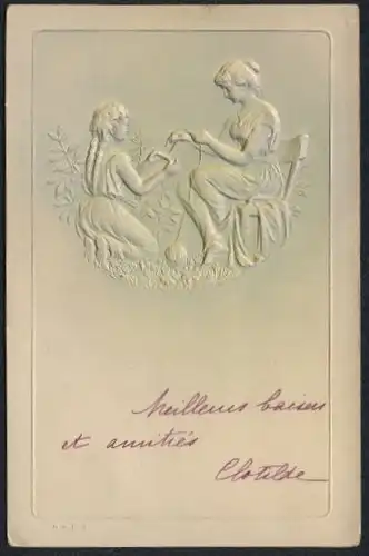 Relief-AK Mädchen spulen ein Wollknäul ab, Relief-AK