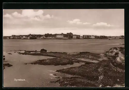 AK Syrakus, Ortsansicht von der anderen Flussseite