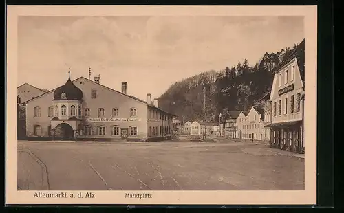 AK Altenmarkt / Alz, Marktplatz mit Gasthof zur Post, Inh. Johann Dietl