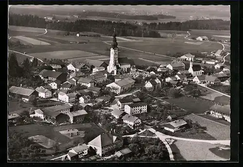 AK Schnaitsee bei Wasserburg /Inn, Ortsansicht, Fliegeraufnahme