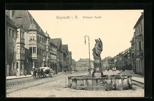 AK Bayreuth i. B., Mittlerer Markt mit Brunnen