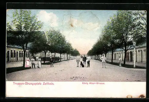AK Zeithain, der Truppenübungsplatz, Soldaten auf der König Albertstrasse