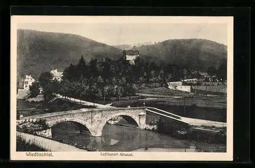 AK Altwied / Wiedbachtal, Ortsansicht mit Flussbrücke