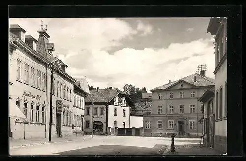 AK Kranichfeld an der Ilm, Meininger Hof und Ratskeller, Strassenpartie