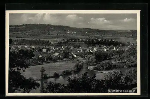 AK Rudolstadt-Volkstedt, Ortsansicht vom Waldrand gesehen