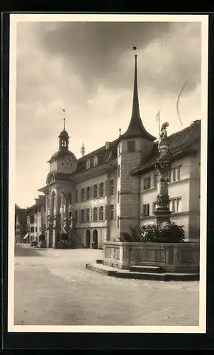 AK Zofingen, Rathaus mit Thutbrunnen