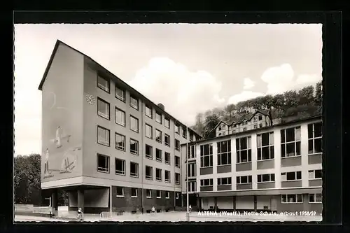 AK Altena /Westf., Kinder vor der Nette-Schule