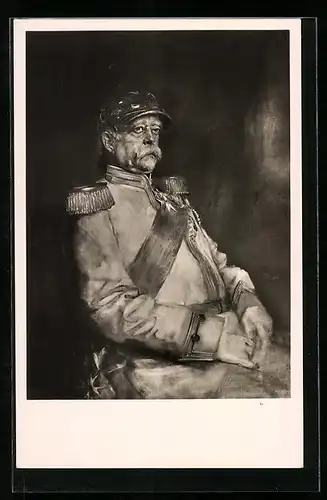 AK Bismarck, Portrait in Parade-Uniform