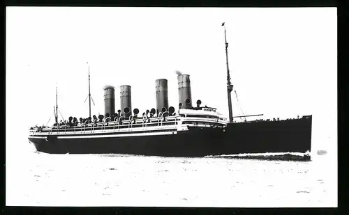 Fotografie Schiff Kaiser Wilhelm II. auf dem Meer