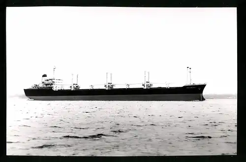 Fotografie Tanker Belgrano auf See