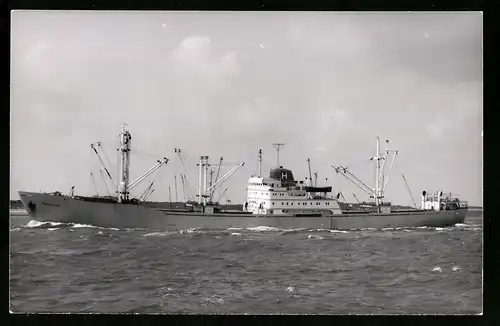 Fotografie Schiff Hornland auf leicht düniger See