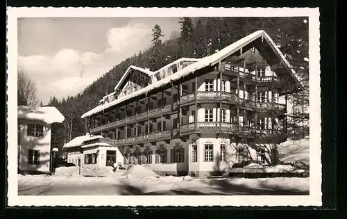 AK Kreuth b. Tegernsee, Haus Raineralpe im Winter