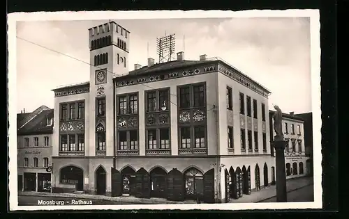 AK Moosburg, Strassenpartie am Rathaus