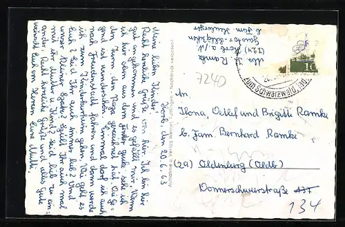 AK Horb am Neckar, alte Fachwerkhäuser, Blick zur Kirche