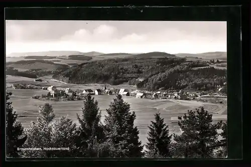 AK Braunshausen /Hochsauerland, Blick auf d. idyllisch gelegenen Ort