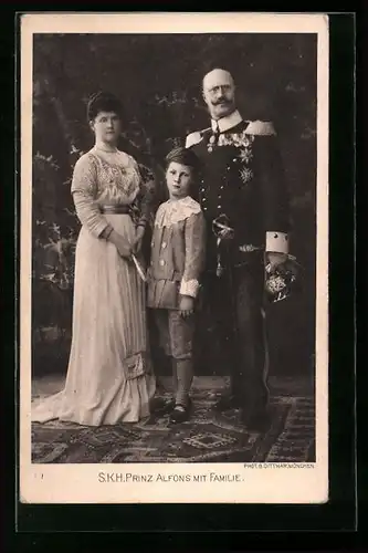 AK S. K. H. Prinz Alfons von Bayern mit Familie
