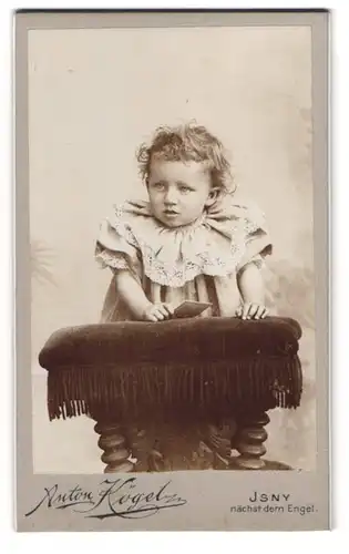 Fotografie Anton Kögel, Isny, nächst dem Engel, Wonneproppen mit Kragen