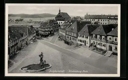 AK Burgkunstadt, Hindenburg-Platz mit Denkmal