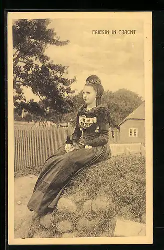 AK Junge Friesin in Tracht