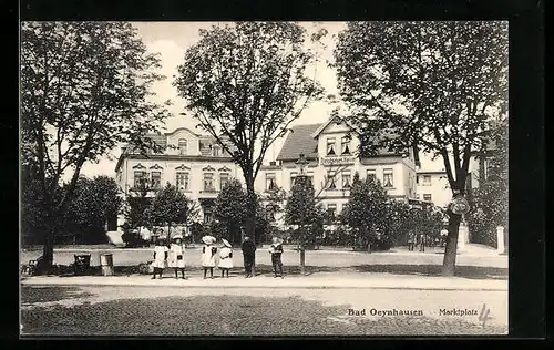 AK Bad Oeynhausen, Marktplatz und Hotel Deutsches Heim