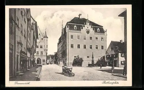 AK Donauwörth, Ein Automobil auf dem Rathausplatz