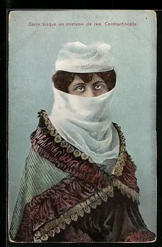 AK Constantinople, Türkische Dame in Tracht