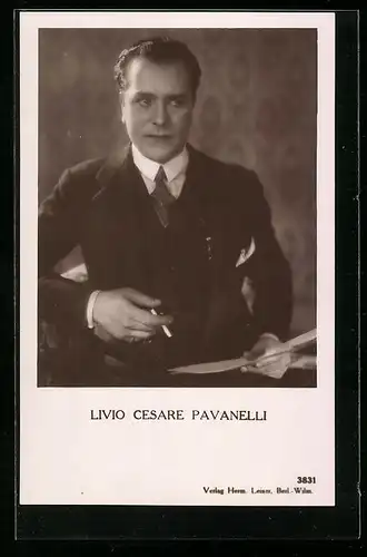 AK Schauspieler Livio Cesare Pavanelli im Kostüm einer Bühnenrolle