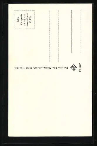 AK Schauspieler Toni Sailer in einem Auto