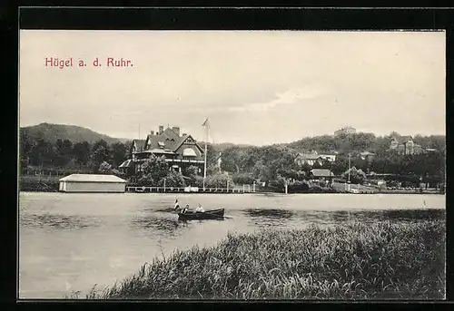 AK Hügel a. d. Ruhr, Bootshaus und Ruderboot auf dem Wasser