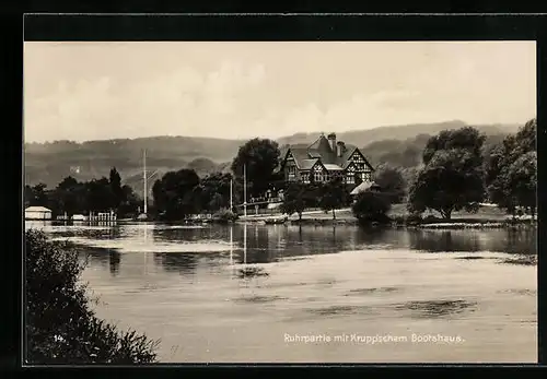 AK Hügel a. d. Ruhr, Ruhrpartie mit Krupp`schem Bootshaus