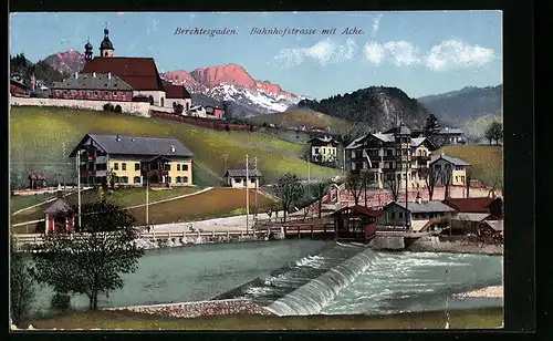 AK Berchtesgaden, Bahnhofstrasse mit Ache