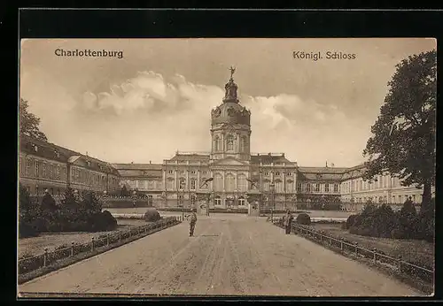 AK Berlin-Charlottenburg, Blick auf das Kgl. Schloss