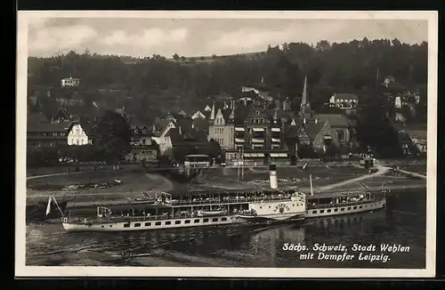 AK Wehlen /Sächs. Schweiz, Ortspartie mit Dampfer Leipzig