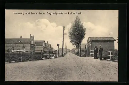 AK Lekkerkerk, Kerkweg met Israelitische Begraafplaats