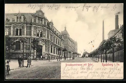 AK Radeberg i. Sa., Dresdenerstrasse mit Post