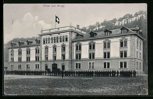 AK Brugg, Kaserne mit Soldaten