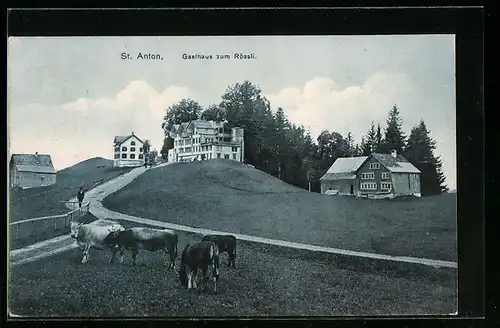 AK St. Anton, Kühe auf der Weide vor dem Gasthaus zum Rössli
