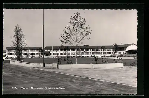 AK Uster, Das neue Primarschulhaus