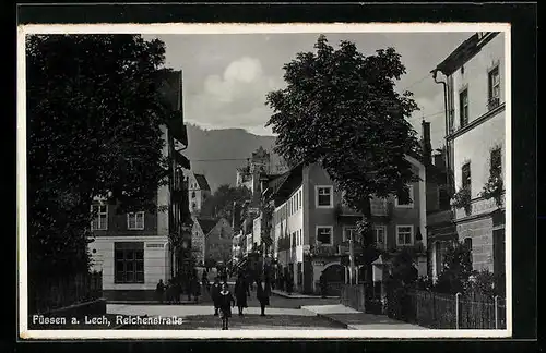 AK Füssen a. Lech, Reichenstrasse Ecke Schulhausplatz