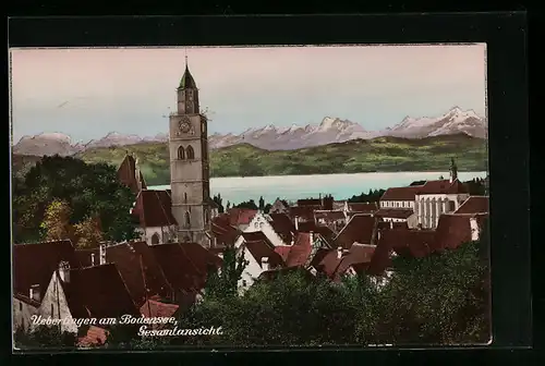 AK Ueberlingen (Bodensee), Gesamtansicht mit Blick auf die Kirche und Landschaft