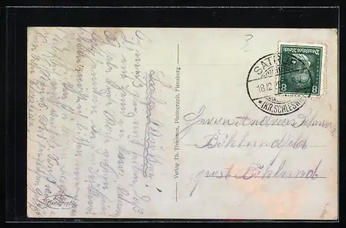 AK Satrup, Strassenpartie mit Auto und Kirche