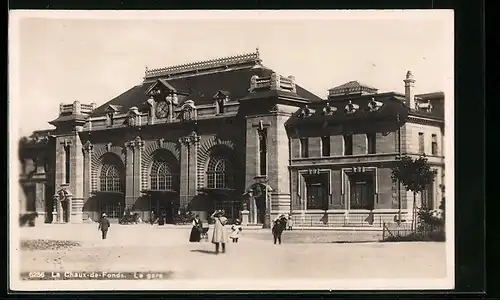 AK La Chaux-de-Fonds, La gare