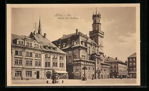 AK Löbau i. Sa., Markt mit Rathaus