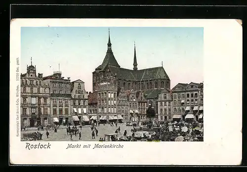 Goldfenster-AK Rostock, Markt u. Marienkirche mit leuchtenden Fenstern