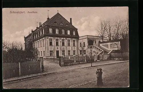 AK Schweinfurt, Strassenpartie mit Saalbau